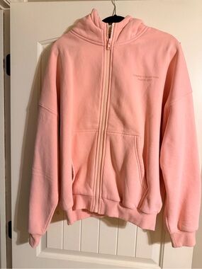 Comfrt Unisex Pastel Bubblegum Pink Zip-Up Hoodie. Size XS (runs big).